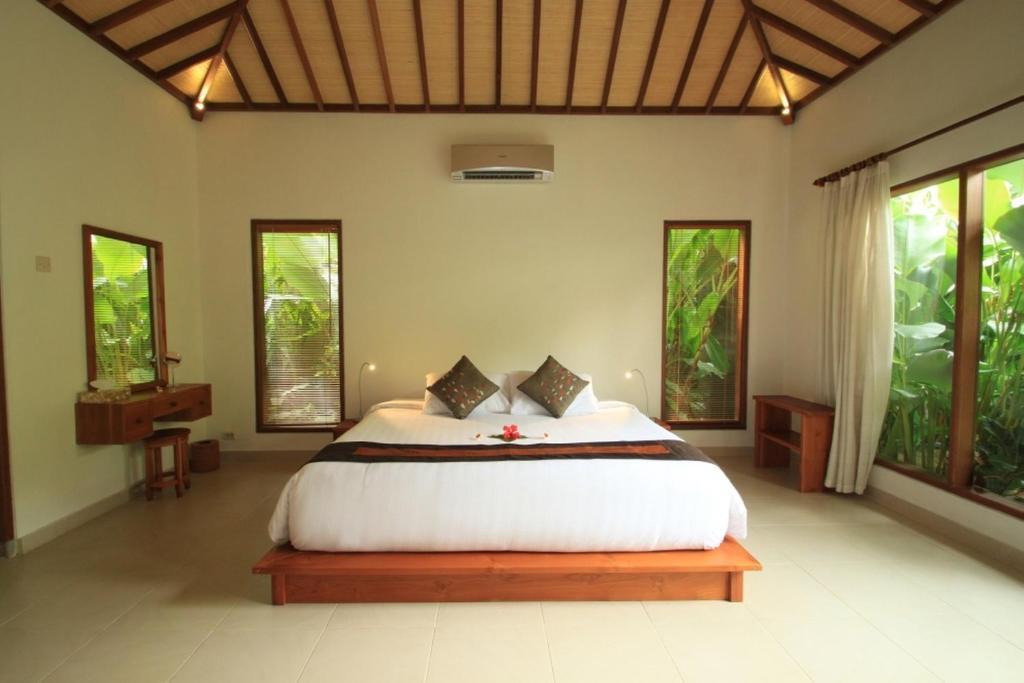 Villa Sutra Pemuteran Habitación foto